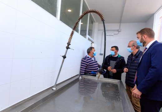 Trenor supervisa as obras de dragaxe do Porto de Laxe e confirma a finalización das obras de drenaxe de pluviais